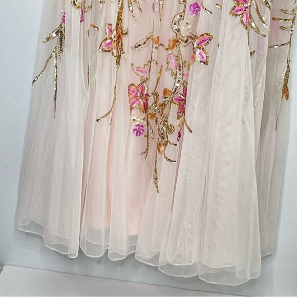 Mac Duggal 5671 Size 16 V-Neck Oyster Floral Embellished Spaghetti Strap Gown - Picture 9 of 12